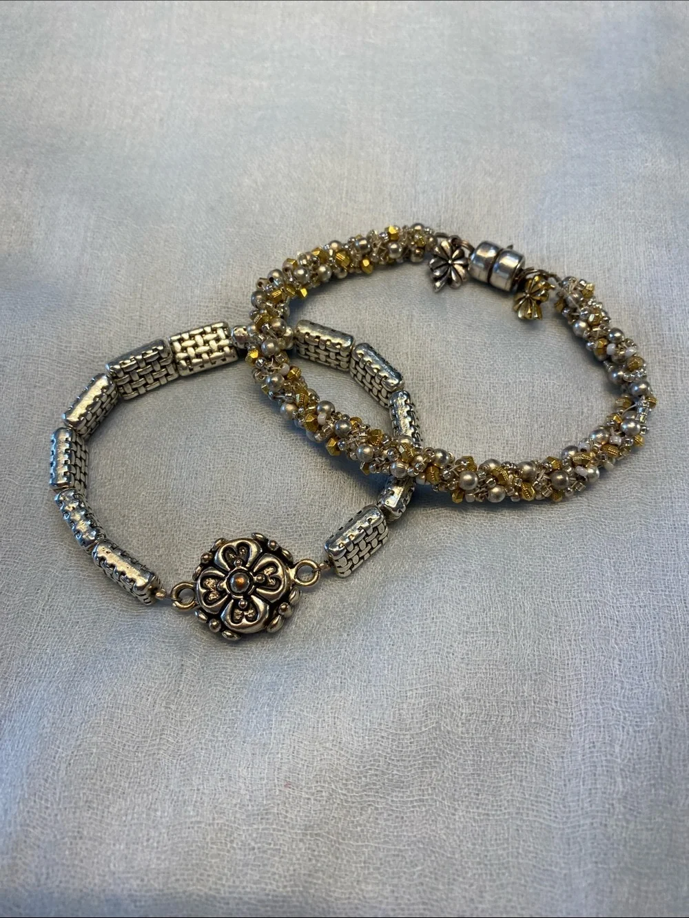 Silver-Tone Floral and Gold & Silver Tone Bead Women’s Bracelet Set